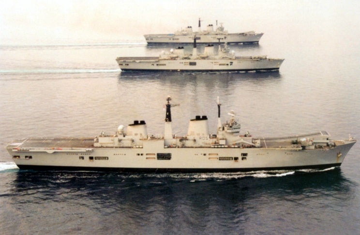 11_invincible_illustrious_ark-royal.jpg