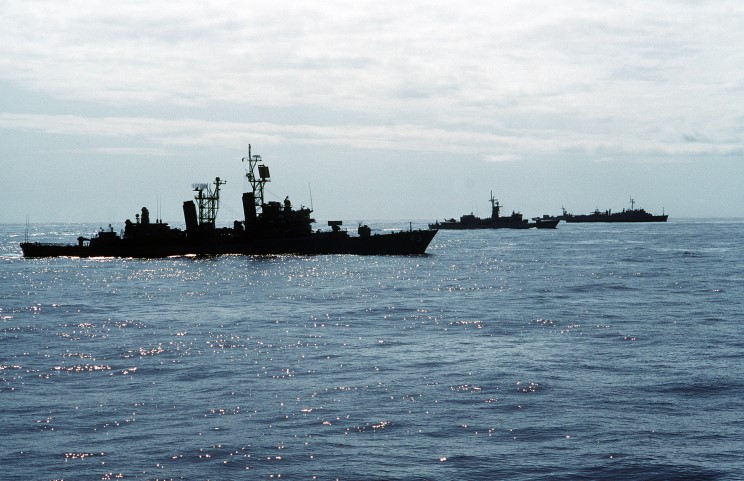 MaritimeQuest USS Dahlgren DL12 / DLG12 / DDG43 Page 2